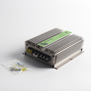 Bolt Energy 50-AMP DC/DC 36/72 Volt HD Voltage reducer